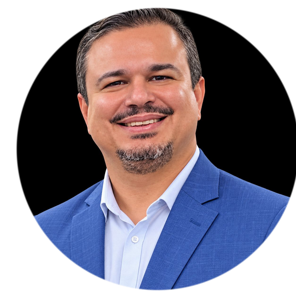Foto de Prof. Dr. Filipe Lôbo Gomes